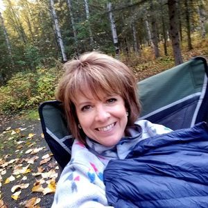 Meet your Posher, Sondra